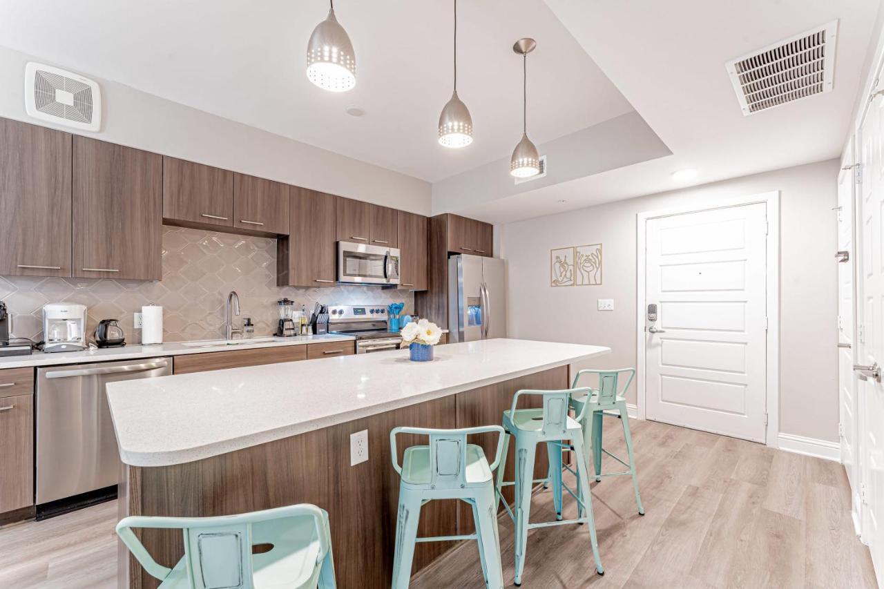 Upscale Modern Apts - Free Parking, Fast Wifi, Courtyard Apartamento Austin Exterior foto